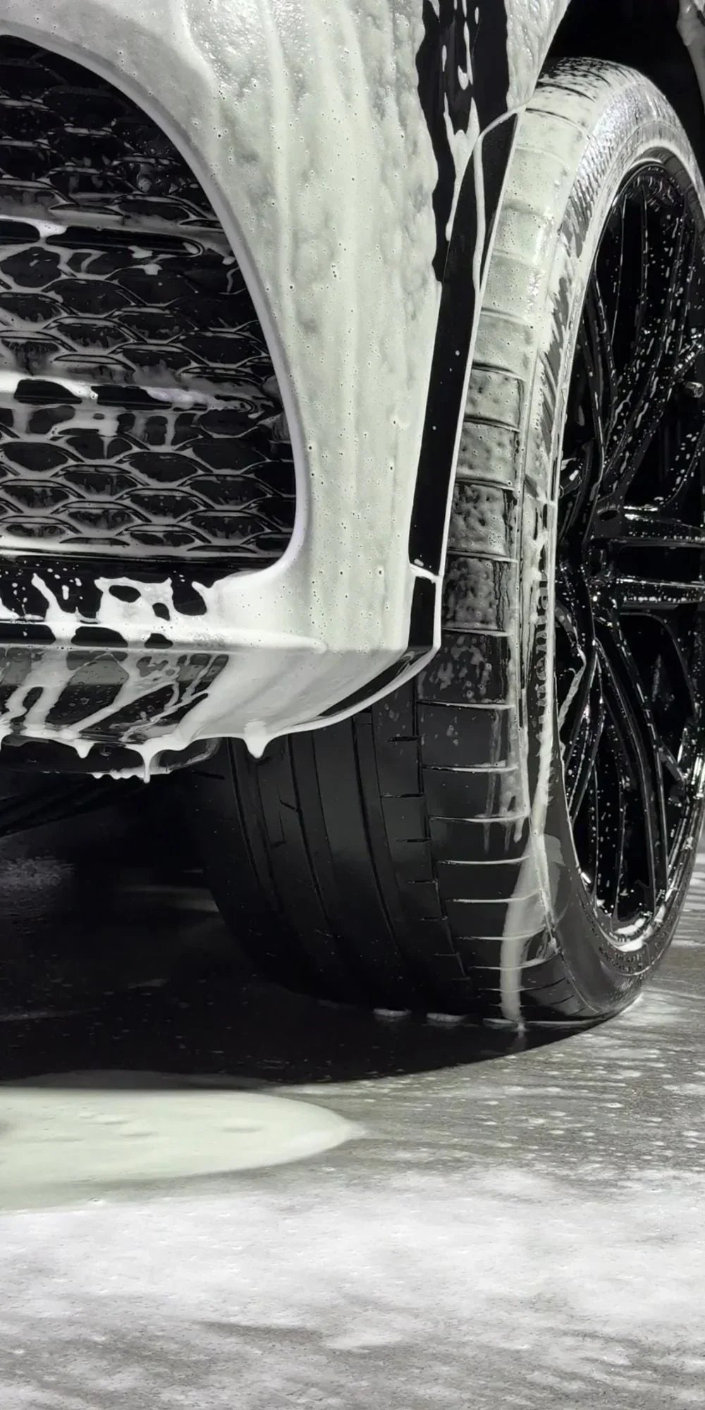 Why True Car Enthusiasts Rely on Hand Washing